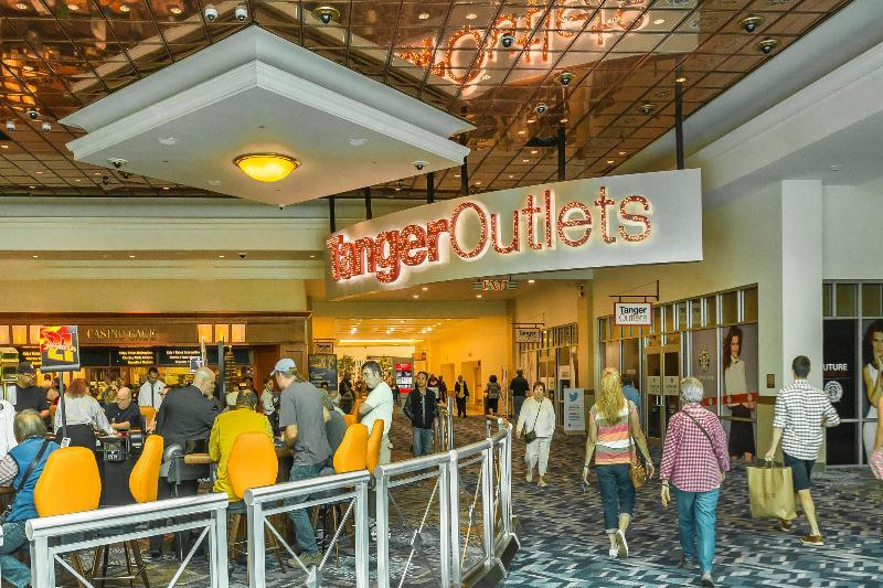 Great Cedar Hotel At Foxwoods レッドヤード・センター エクステリア 写真
